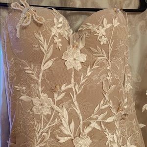 wedding gown Ange Etoiles “Bonita”, size 2.